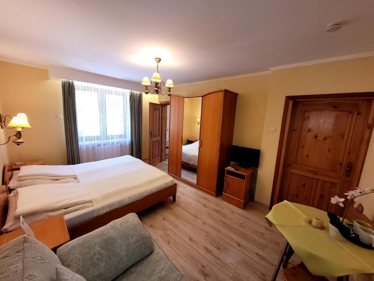 Rezydencja Lesny Dwor Piwniczna-Zdroj Buitenkant foto